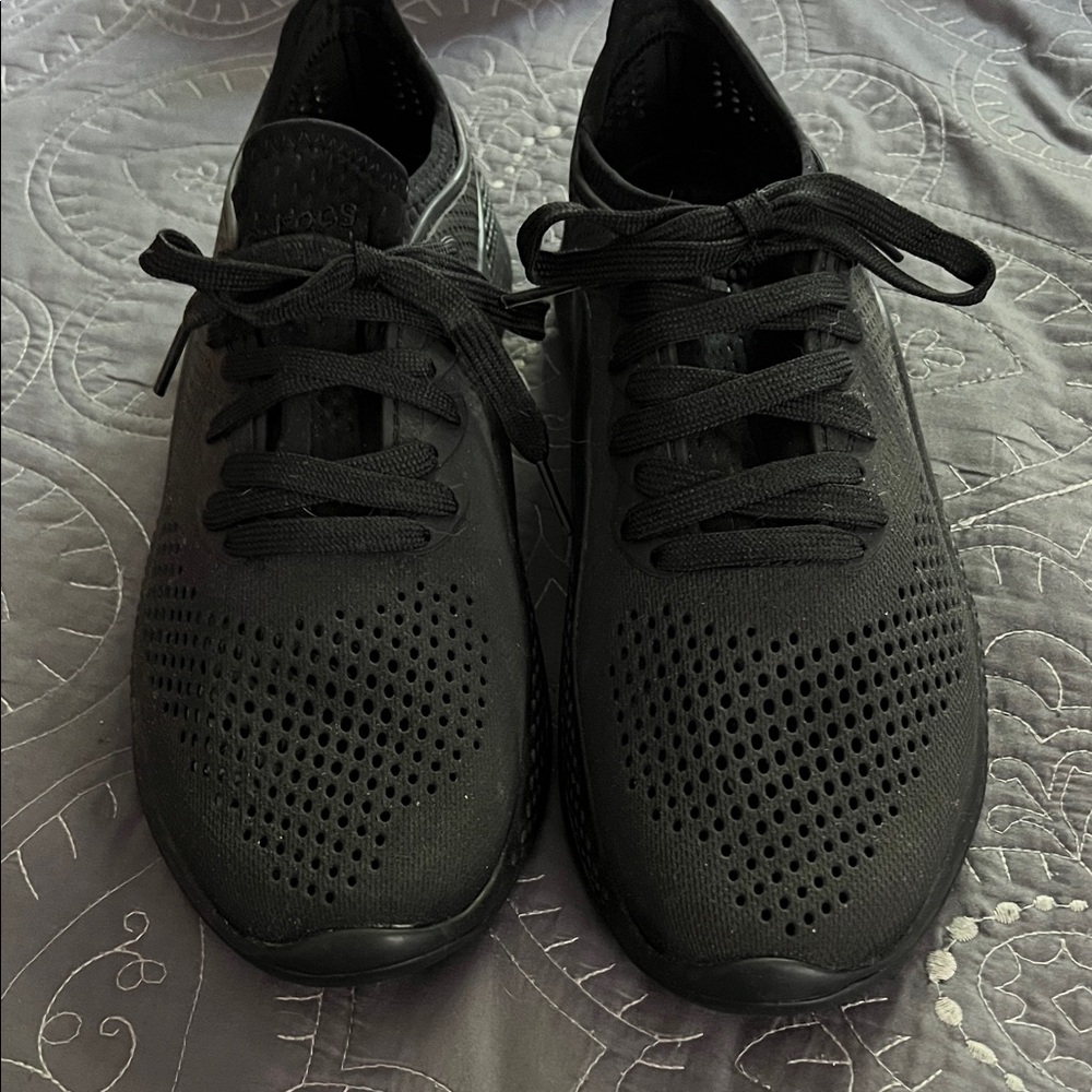 CROCS LiteRide Pacers Men's Water Shoes size 9